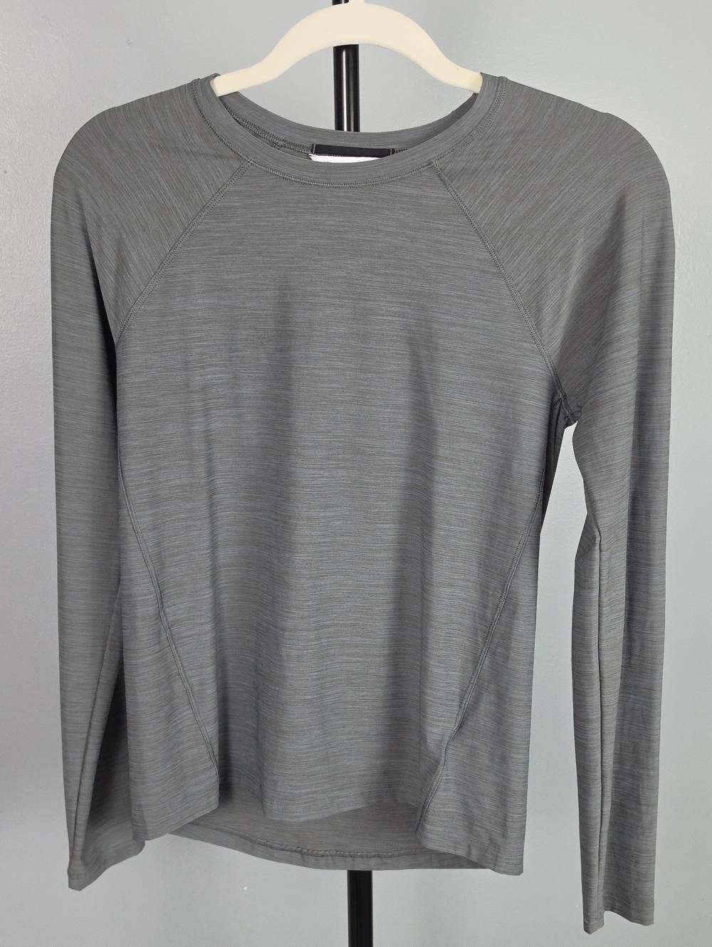 Athleta Heathered Gray Reglan Long Sleeve Top- Size XS